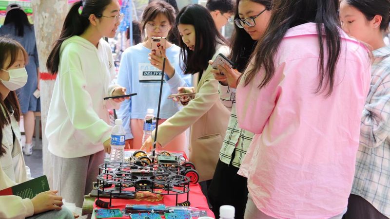 边缘计算安防架构设计：构建安全高效的智能防线**